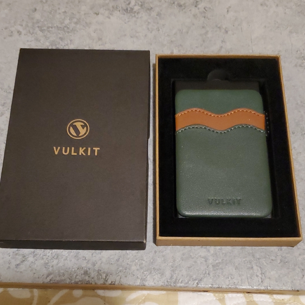 Green and Brown Men's Wallet